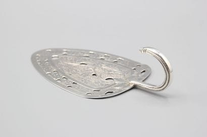 Silver pie plate with chased decoration of...