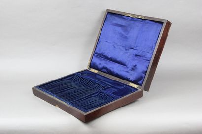 Household chest in rosewood veneer 
Brass...