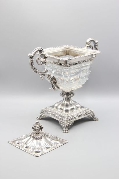 Covered drageoir, of square form, silver...