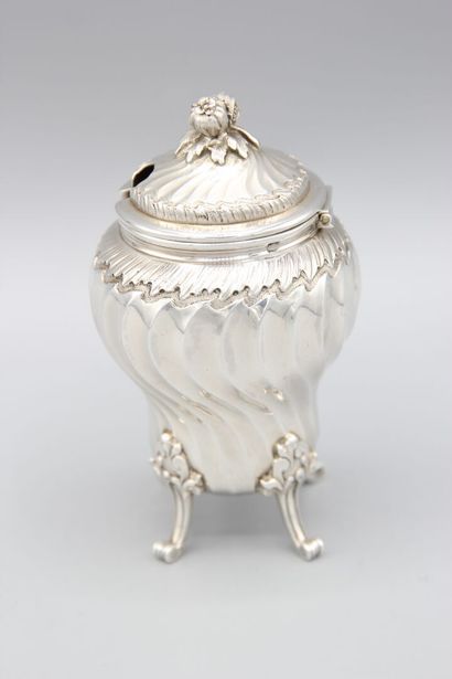 BOIN TABURET
Mustard pot in silver of Louis...
