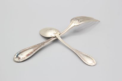 10 silver dessert forks and 11 coffee spoons,...