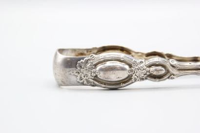 Sugar tongs in silver plated metal decorated...