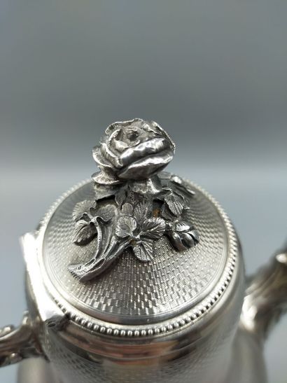 Silver coffee pot
Decorated with guilloche.
Rests...