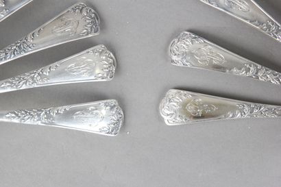 Ménagère complète en argent de PUIFORCAT...