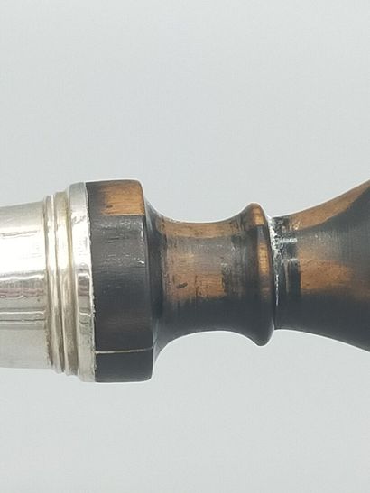 PARIS 1763
Rare verseuse en argent de forme...