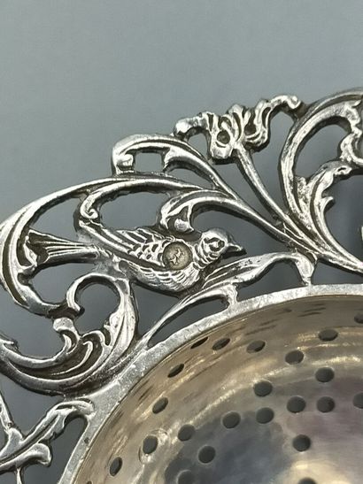 NETHERLANDS 1876.
Silver tea-pot holder with...