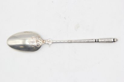 Service de couillères en argent au modèle...
