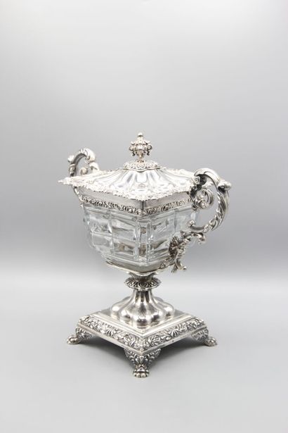 Covered drageoir, of square form, silver...