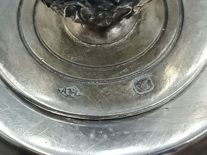 Chocolate pot in silver.
Decorated with crossed...