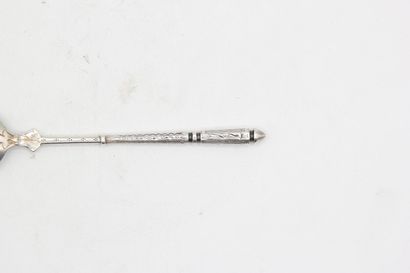 Service de couillères en argent au modèle...