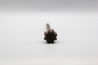 Wooden chocolate maker's pusher.
Length :...