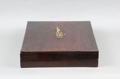 Household chest in rosewood veneer 
Brass...