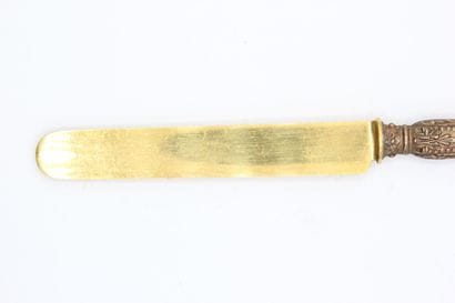 Set of 12 dessert knives.
Blades in gilded...