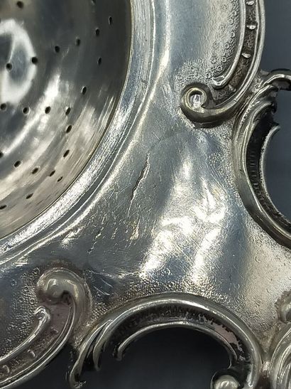 NETHERLANDS 1876.
Silver tea-pot holder with...
