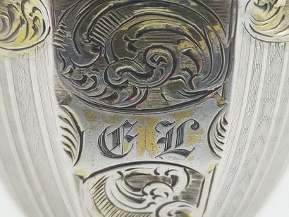 PARIS 1838-47
Coquetier en argent et vermeil...