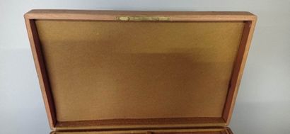 Large natural wood Menagère box with large...