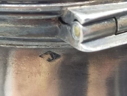 Chocolate pot in silver.
Decorated with crossed...