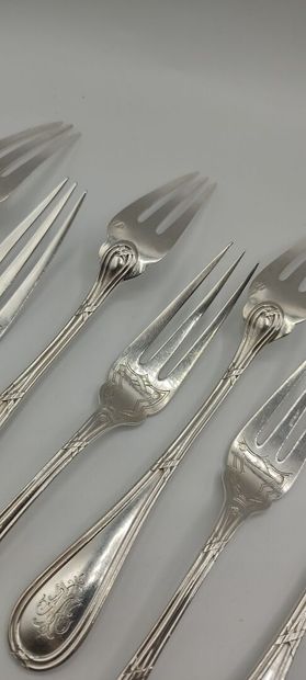 Silver fish service in the Louis XVI style...