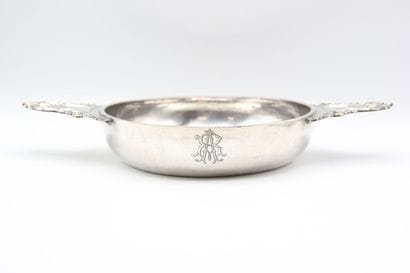 Bourgogne / MÂCON 1780 
Ecuelle en argent...