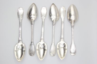 6 silver dessert spoons, filets-contour model.
Spoons...