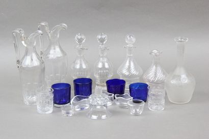Important Lot in crystal composed of:
-Pair...