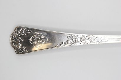Ménagère complète en argent de PUIFORCAT...
