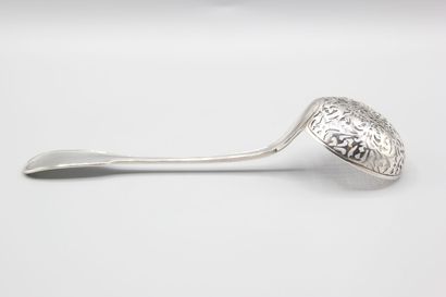 PARIS 1782-1789.
Cuillère à sucre en argent...