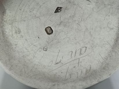 Timbale droite unie en argent.
Poinçons de...