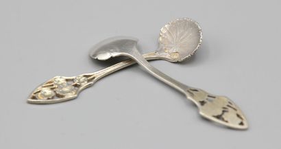 Pair of salt shovels in silver ART NOUVEAU...