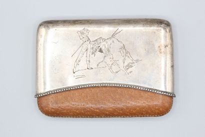Cigar case decorated with an engraved bullfighting...