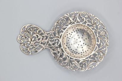 NETHERLANDS 1876.
Silver tea-pot holder with...