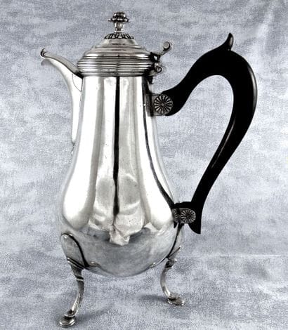 SALINS 1772-73
Grande verseuse ou cafetière...
