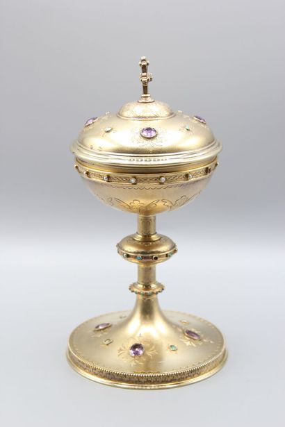 Ciborium in silver entirely vermeiled (gold...