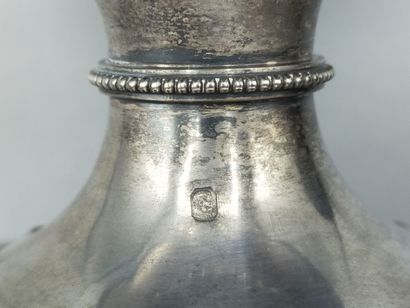 Drageoir silver mounting, crystal body.
Pose...
