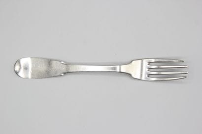NARBONNE 1782 
Fourchette de table en argent...