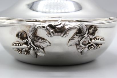 Silver covered vegetable dish with fretel...