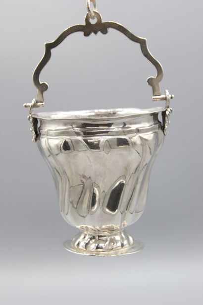 Holy water bucket in silver / hammered oval...