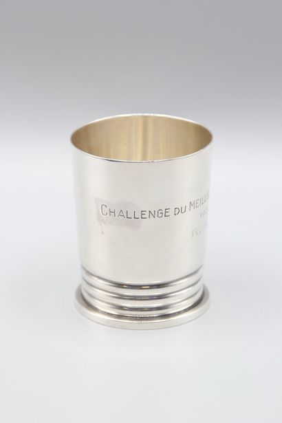 Jean Elysée PUIFORCAT.
Design timbale en...