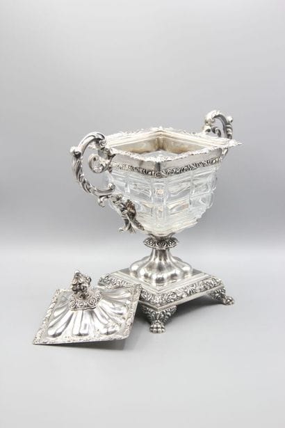 Covered drageoir, of square form, silver...