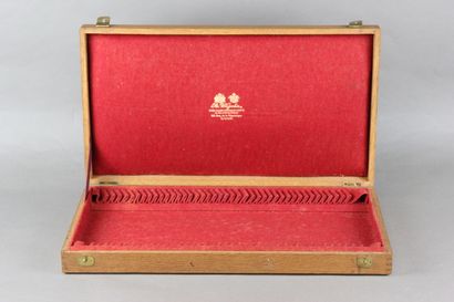 Wooden household set (probably in walnut)...