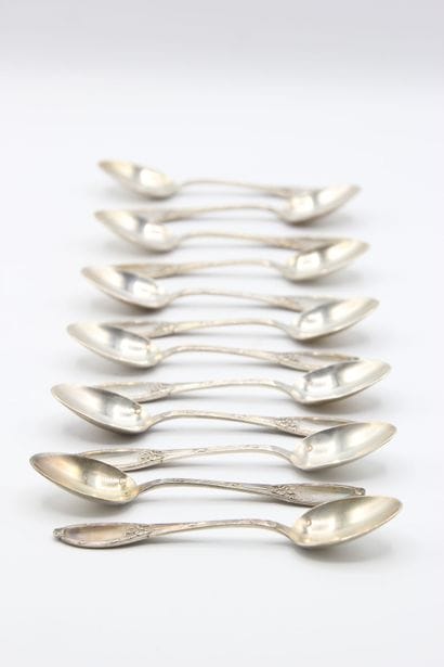 Set of 12 silver coffee spoons decorated...