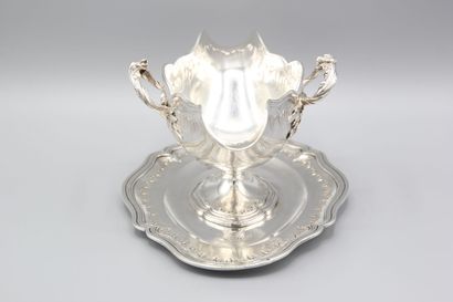 Sauceboat and its adherent tray, silver set...