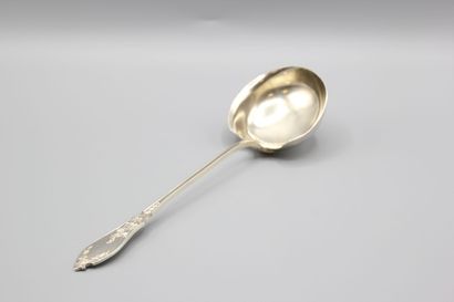 Louche à sauce / potage en argent et vermeil...