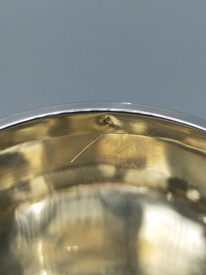 Timbale en argent d'époque vers 1840, à fond...