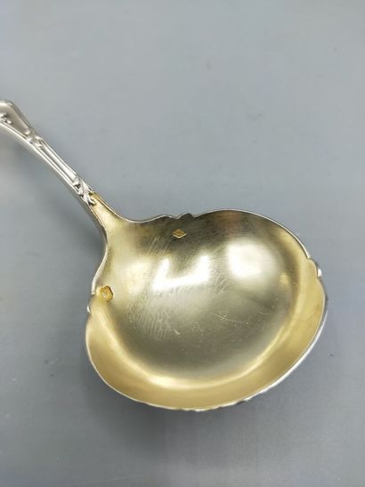 SOUFFLOT
Louchette à crème en argent de style...