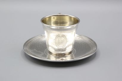 Service tasse et soucoupe en argent d'époque...