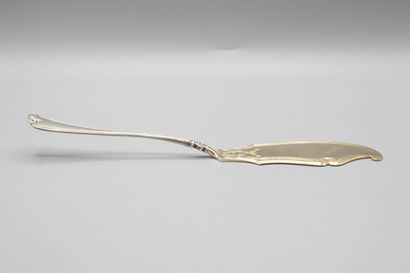 Pelle à tarte en argent avec embout en vermeil...