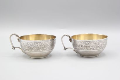 Victor BOIVIN
Paire de tasses en argent et...