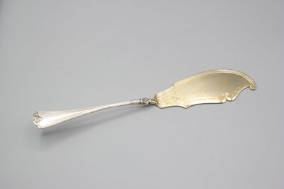 Pelle à tarte en argent avec embout en vermeil...