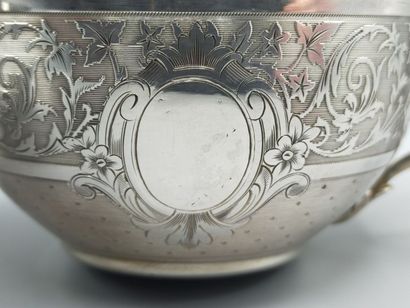 Victor BOIVIN
Paire de tasses en argent et...